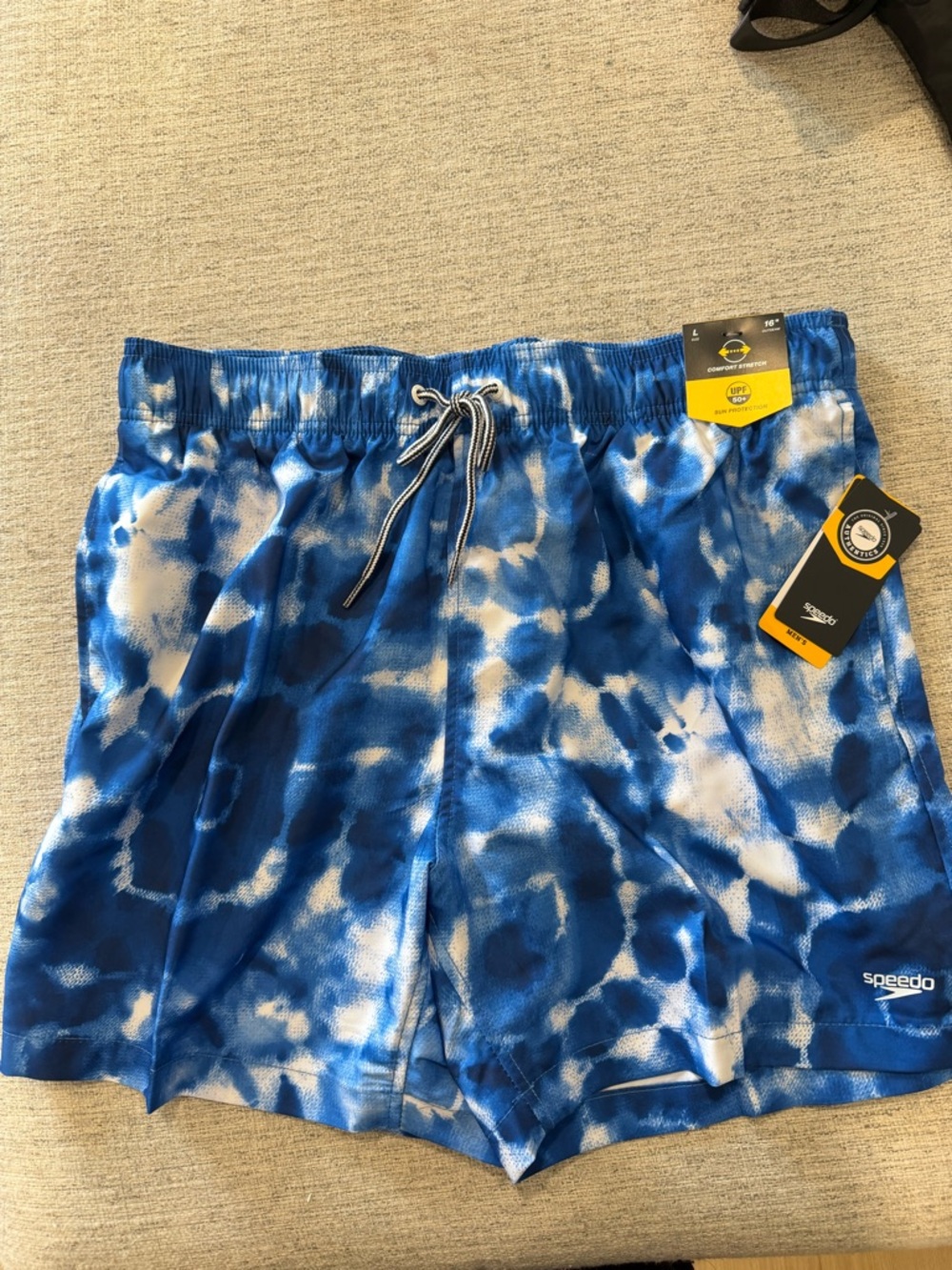 Speedo Men’s Blue and White Tie-Dye Swim Trunks